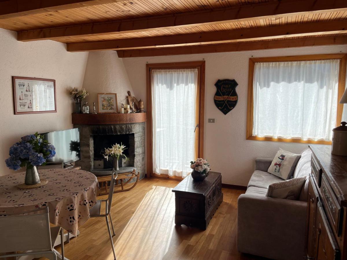 Chalet Blanc "Le Flocon" Courmayeur Buitenkant foto