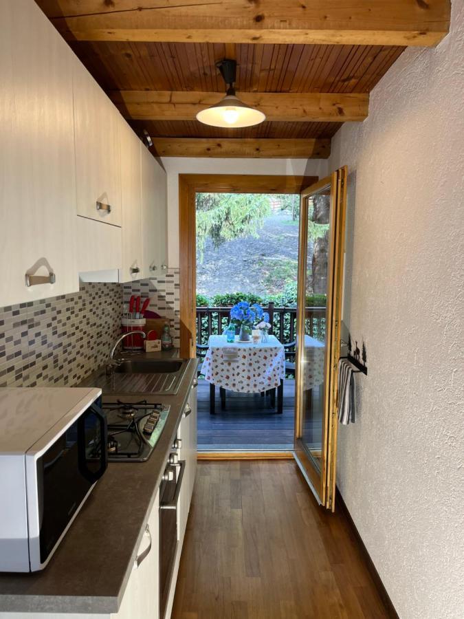 Chalet Blanc "Le Flocon" Courmayeur Buitenkant foto
